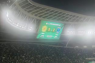 沙特联-本泽马缺席 吉达联合2-1阿科多暂升第四&近5轮取4胜